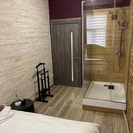 Apartman на площі ринок *