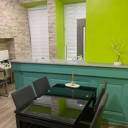 Apartman на площі ринок Lviv